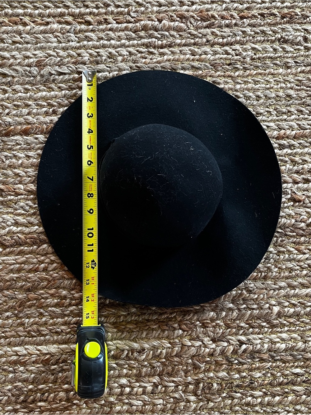 Black Wide-Brim Felt Hat
